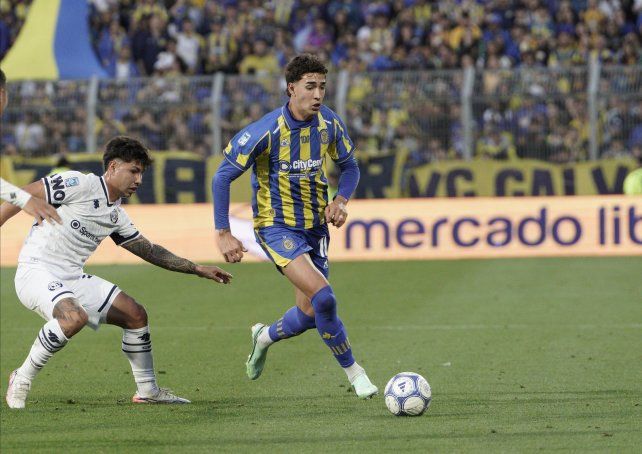 Julián Fernández ingresó de buena forma en los últimos partidos y por ahí tiene alguna chance como titular.