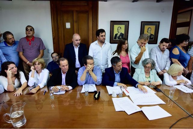 Presentaron un proyecto que propone congelar y retrotraer tarifas a noviembre de 2017