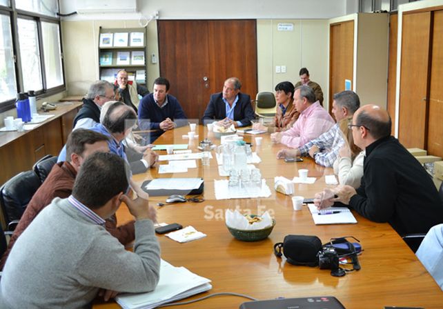 Autoridades del INA y Concejales se reunieron para hablar de las predicciones hídricas