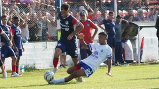 Por la llegada de la selección al país, suspendieron los partidos de Leones FC y Central Córdoba