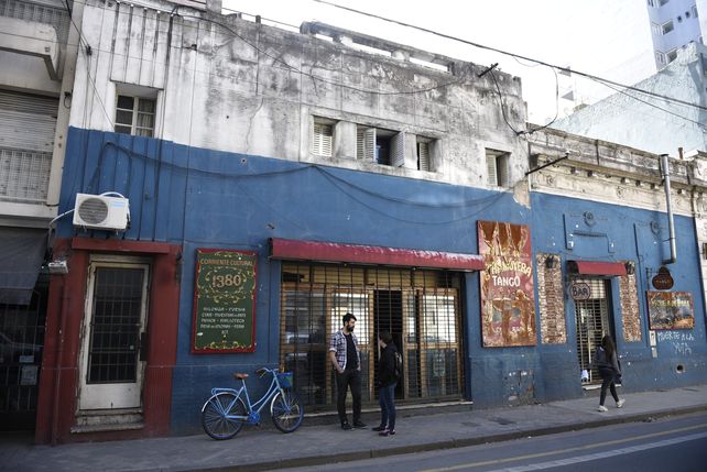 Fin de ciclo. El bar cultural de Corrientes al 1300 se mudará a otro sitio.