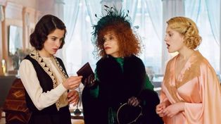 Nadia Tereszkiewicz, Isabelle Huppert y Rebecca Marder.