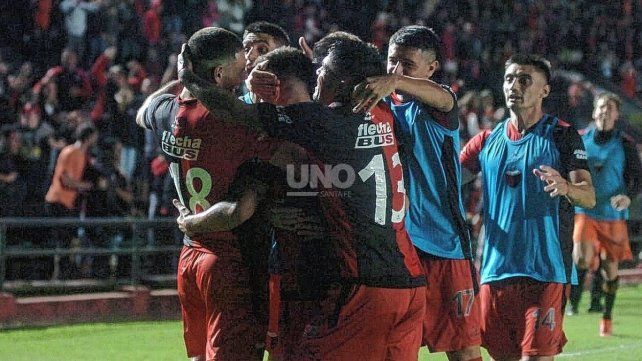 Colón suma 14 partidos invicto en condición de local. Colón suma 14 partidos invicto en condición de local.