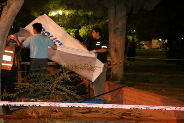 Mortal. Un rayo mató a un joven que esperaba a su novia en una plaza de San Juan.&nbsp;
