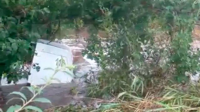 Viale: un hombre murió tras caer en un arroyo