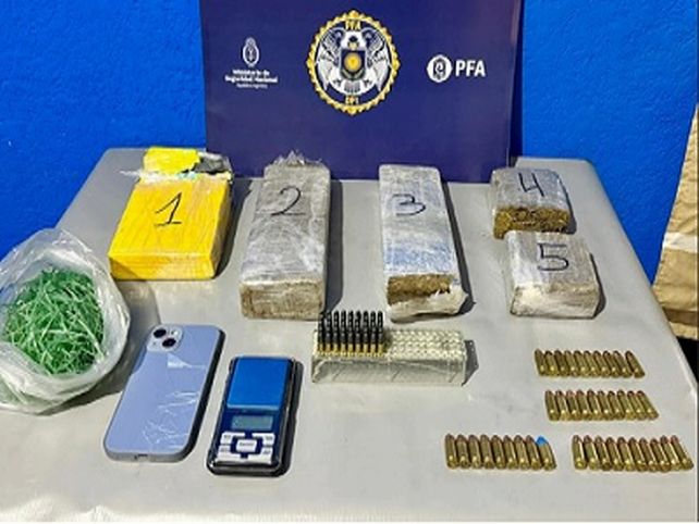 La droga secuestrada por la cual Dylan Cantero fue imputado por narcomenudeo. 