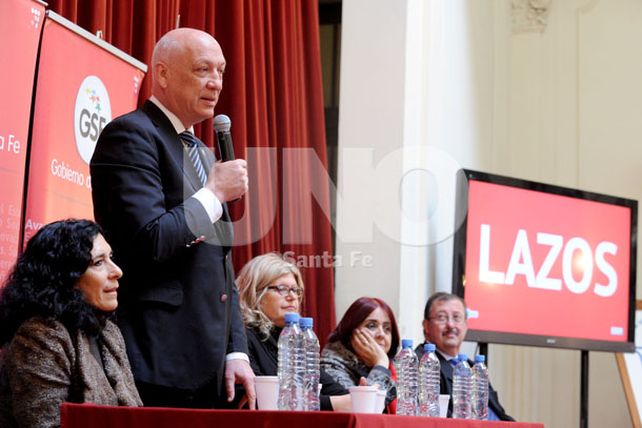 Lanzaron un plan para combatir situaciones de violencia y adicciones en las escuelas
