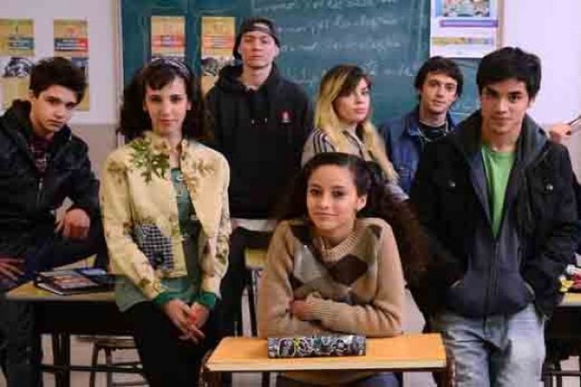 Julián Serrano llega a la pantalla chica