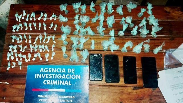 Operativo antidroga: allanan viviendas cerca del Mercado de Fisherton y hay seis detenidos