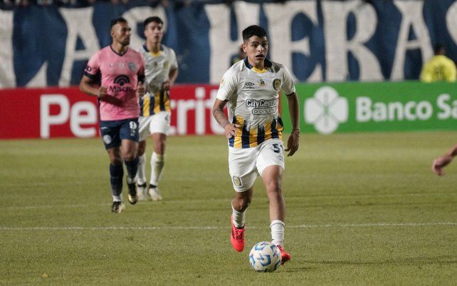 Santiago Segovia tendrá su bautismo como titular en Central