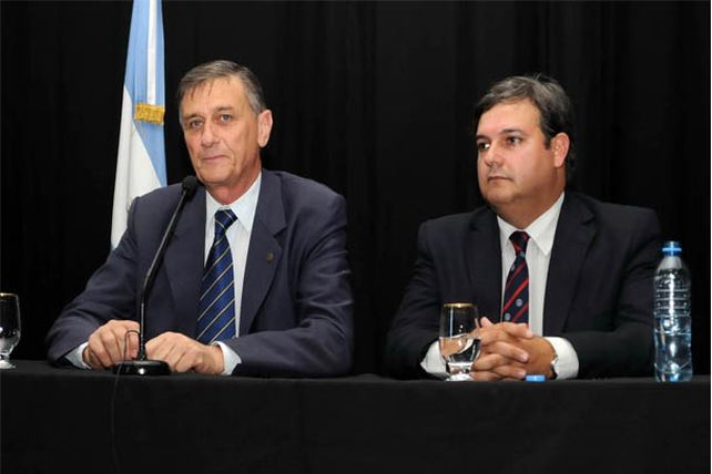 El gobernador encabezará un desayuno con intendentas y presidentas comunales electas