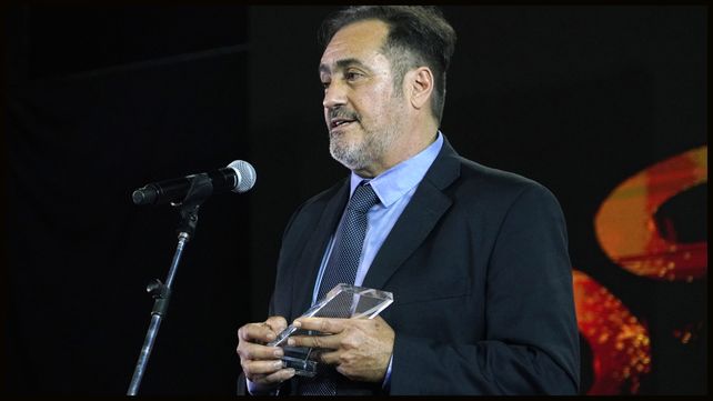 Premio a su trayectoria en los medios locales, Ricardo 