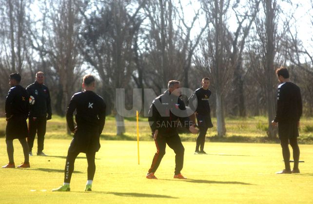 Colón tiene casi todo listo para recibir a Argentinos por la Sudamericana