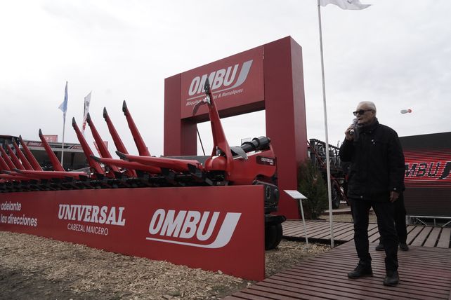 Ombú lanzó un cabezal maicero que promete revolucionar el mercado