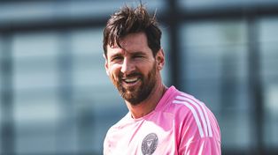 Messi, el nuevo socio de El Club de la Milanesa