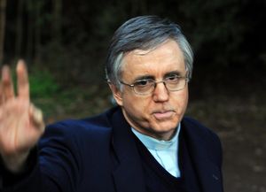 Extienden la condena del padre Grassi por abuso