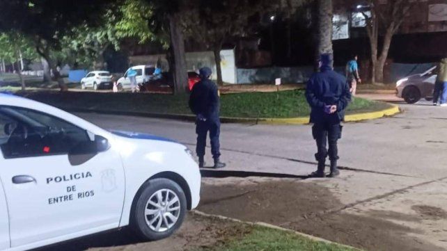 Victoria: una inspectora fue embestida por un conductor alcoholizado que se dio a la fuga