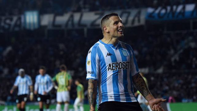 Emiliano Vecchio, ahora jugador de Racing.