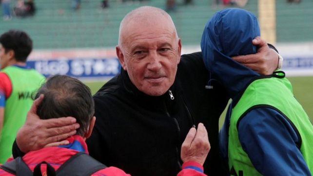 El Profe Córdoba liquidó a José Vignatti