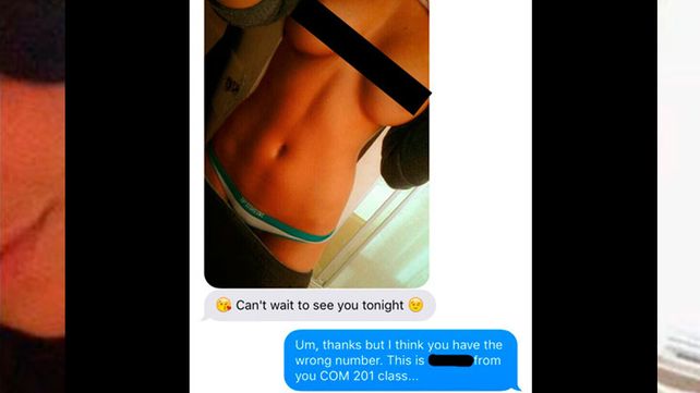 Una profesora le mandó por error fotos sensuales a su alumno y la sobornó