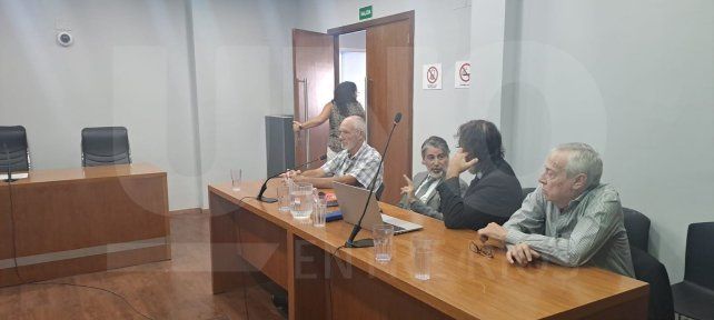 Miguel Ulrich (izq) y José Flores acordaron penas en un abreviado.