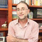 Entrevista con Daniel Morali: "En las escuelas hay profesores que no pueden leer en un acto"