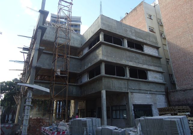 Construyen tres nuevos edificios escolares en Paraná