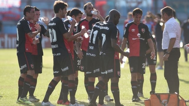 En Sarandí. El técnico apostó por un equipo y el lunes ante San Lorenzo no cambiaría.