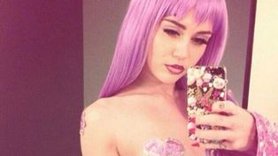 Los famosos no escapan a las selfies y causan impacto