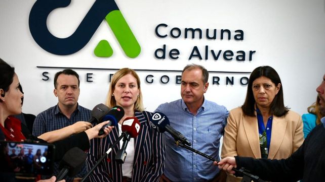 Atacaron a balazos la farmacia del presidente de la comuna de Alvear