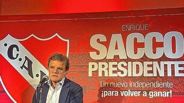 Enrique Sacco lanzó su candidatura a presidente de Independiente.