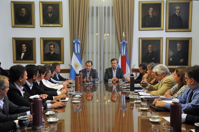 Bordet recibió a los intendentes de Cambiemos