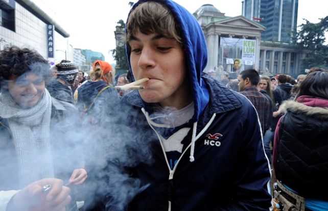 El estudio hace foco en el consumo de cannabis y el rendimiento escolar.
