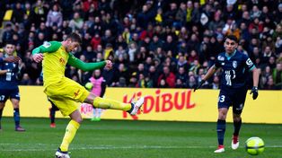 Emiliano Sala se llevó todos los aplausos en Francia