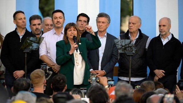 Patricia Bullrich polarizó con UxP en el cierre de campaña