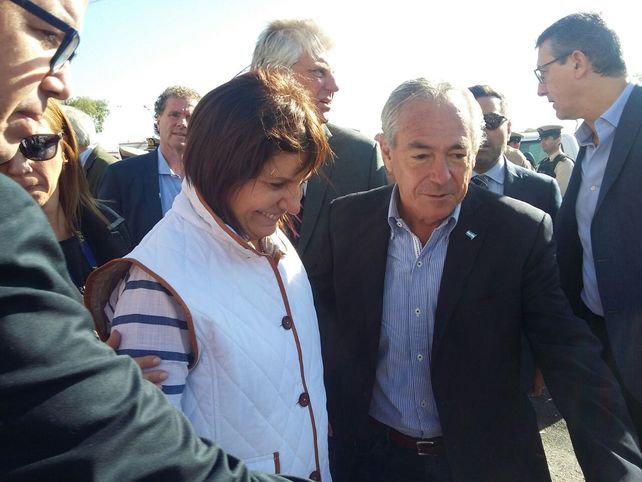 Bullrich en San Lorenzo junto al diputado radical Mario Barletta.&nbsp;