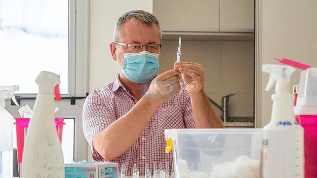 Covid-19: comenzaron a vacunar a mayores de 70 años