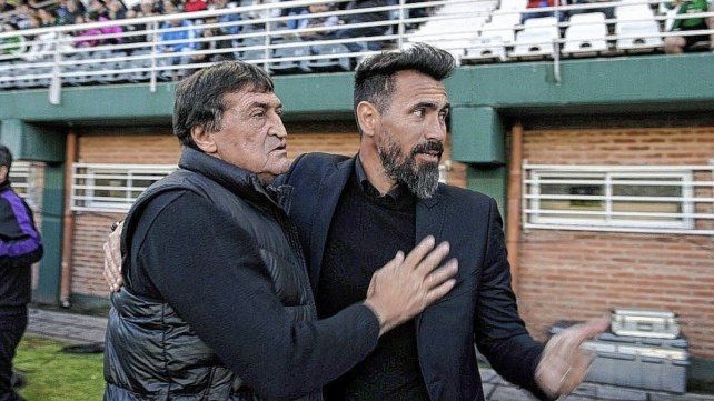 Independiente le abre la puerta a Eduardo Domínguez