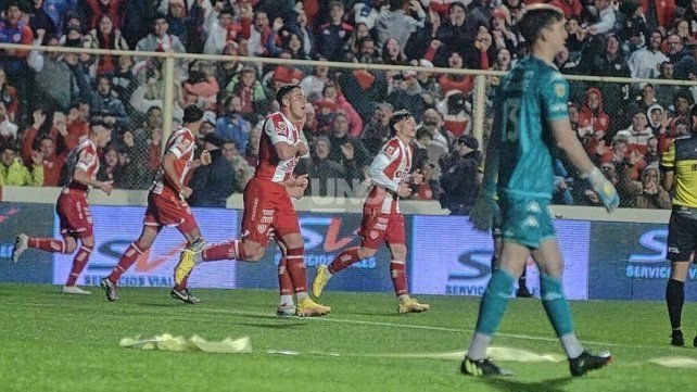 El minuto a minuto del duelo entre Unión y Racing