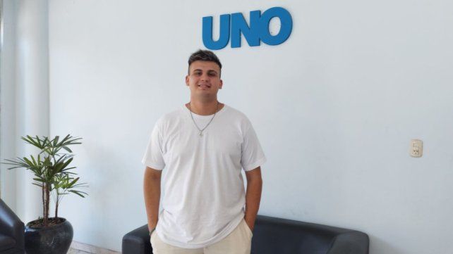 Uriel López en la redacción de UNO