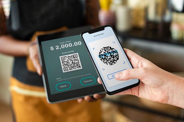Dos unicornios fintech argentinos en una feroz batalla en 2025: Mercado Pago y Ualá