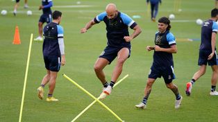 Práctica liviana de Central en Arroyo Seco. Se viene la nueva final ante River.
