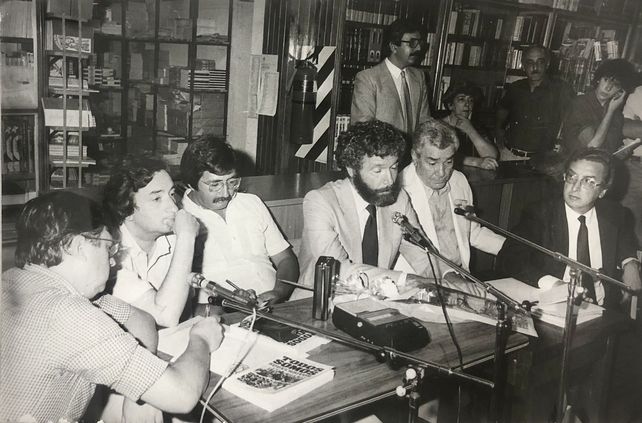 En la presentación de su libro Todos somos subversivos en Rosario