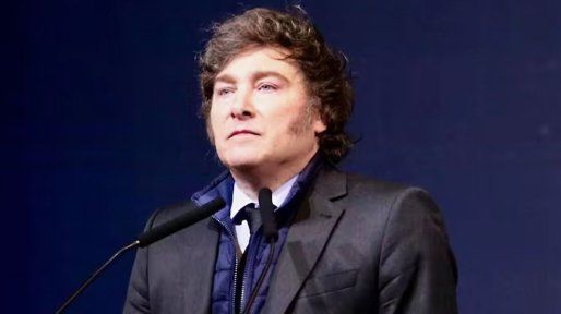 Encuesta: la imagen de Javier Milei cayó 7 puntos en un mes