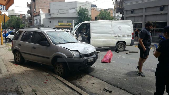 Cuádruple choque en Candioti Sur: uno de los vehículos trasladaba residuos patológicos
