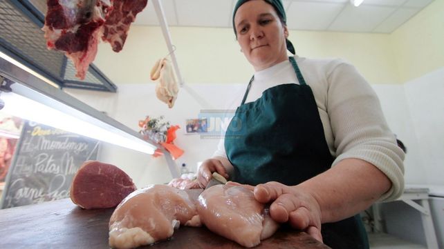 Tras igualar en nivel de consumo a la carne vacuna