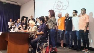 La Asociación Abuelas de Plaza de Mayo anunciaron el encuentro de un nuevo nieto, el 138, hijo de Marta Enriqueta Pourtalé y Juan Carlos Villamayor