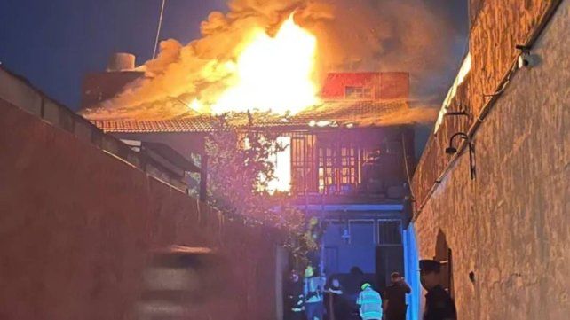 Paraná: se incendió una casa y murieron las mascotas de la familia
