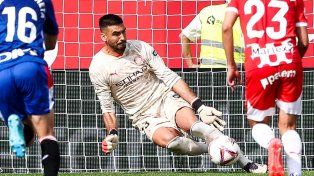 Paulo Gazzaniga atajó tres penales en la victoria del Girona ante el Bilbao
