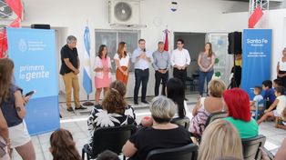 Los centros de Acción Familiar funcionan como una red interministerial en conjunto con asociaciones de la sociedad civil.